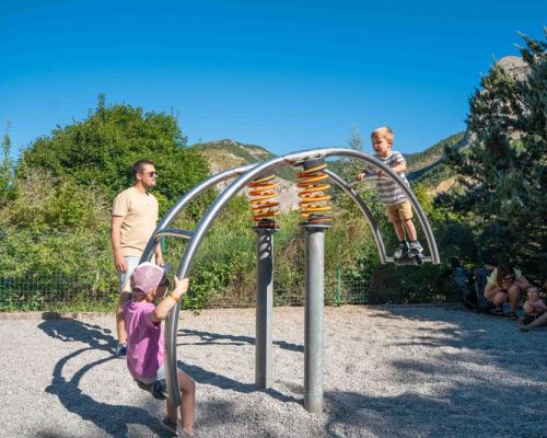 Camping Orpierre Ciela Village Les Princes d'Orange camping Hautes Alpes 3 étoiles