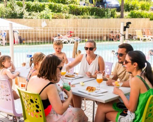 Camping Orpierre Ciela Village Les Princes d'Orange camping Hautes Alpes 3 étoiles restaurant